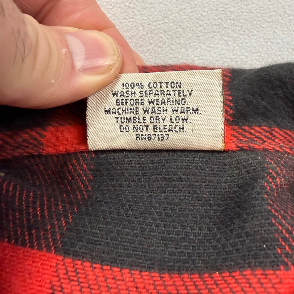 Winston Mens Large Red Black Buffalo Plaid Flannel Shirt Cotton Made in USA - Picture 3 of 6